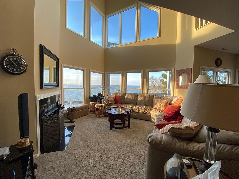 Great room view from dining room table