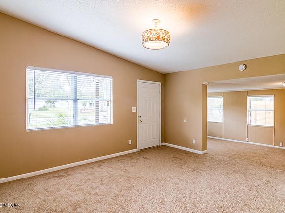 5th image of 4557 Daughtry Blvd E