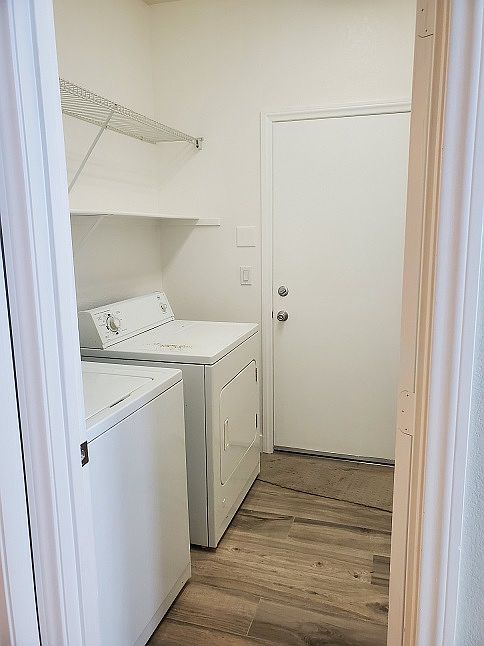 1st image of 10193 Torrey Valley Ct