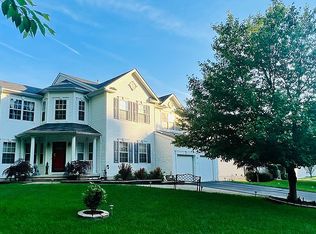 876 Ravine Rd, Lake Hopatcong, NJ 07849