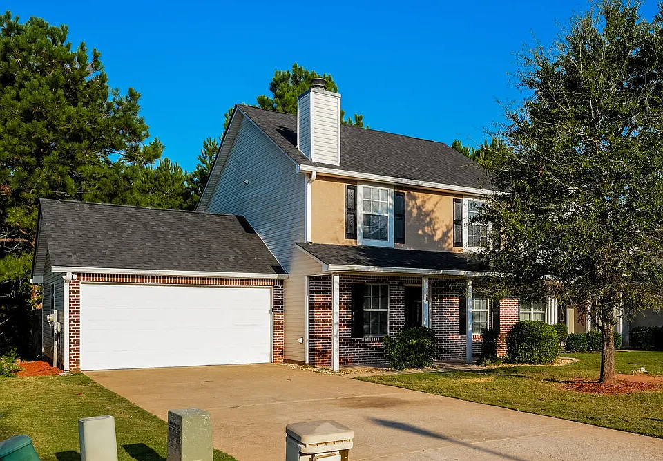 140 Chandler Field Dr