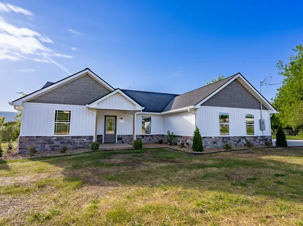 11714 S Main St, Trenton, GA 30752