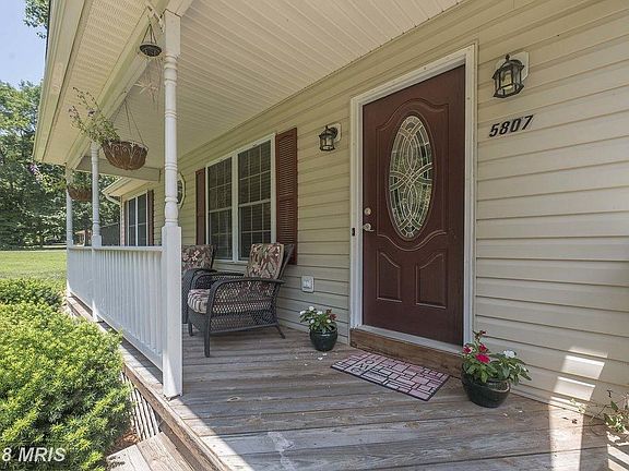 Exterior (Front) Porch