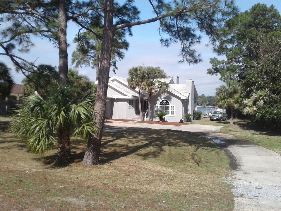 1st image of 157 Beal Pkwy