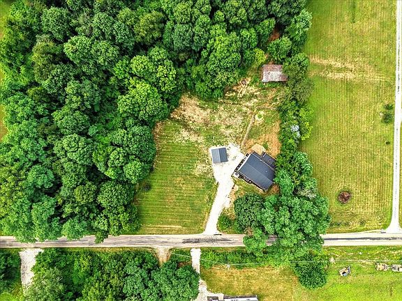 4th image of 3306 Township Road 221
