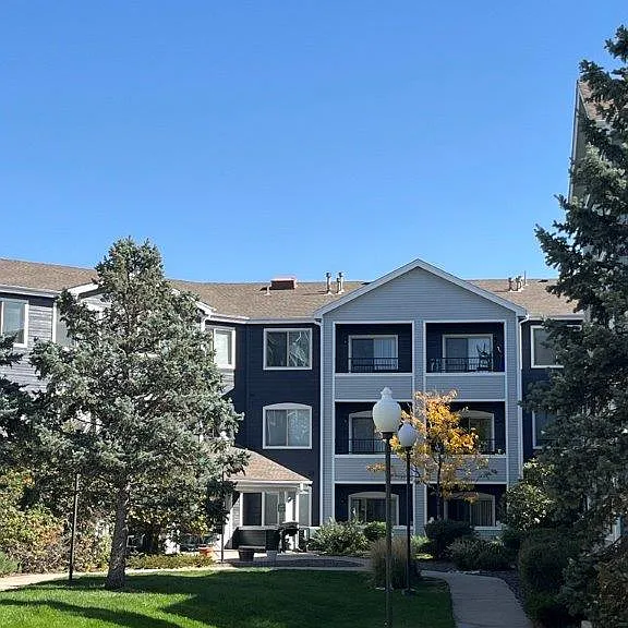 5310 Allison St — Photo 3