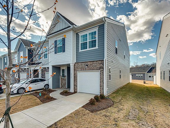 3rd image of 2020 Howell Creek Way