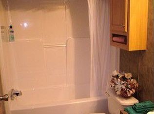 67 Madge Dr, Lancaster, PA