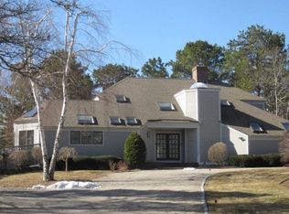 93 The Hacking Cir, Mashpee, MA 02649