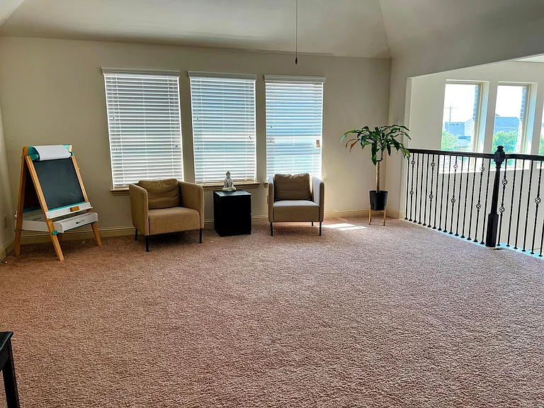 5611 Lightfoot Ln — Photo 8