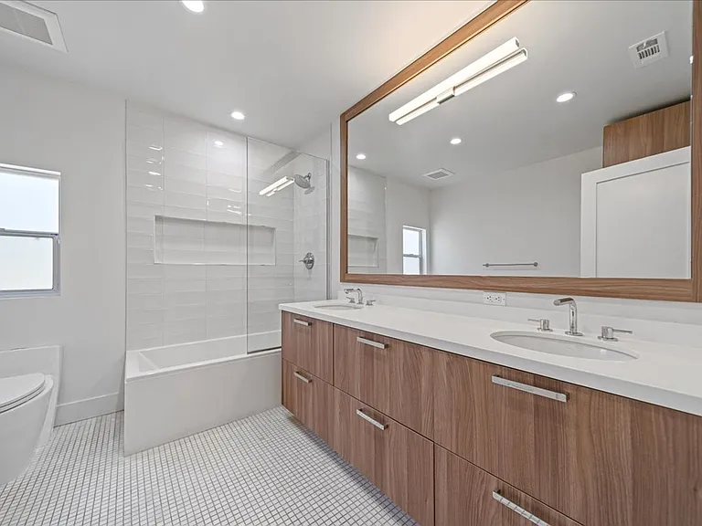 1455 S Castello Ave — Photo 22