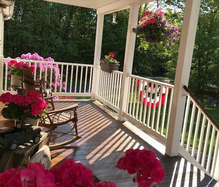 1st image of 5 Twin Pond Rd