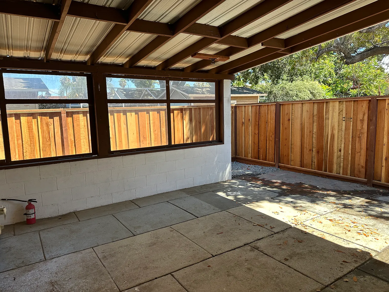 41186 Roberts Ave — Photo 3