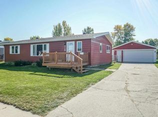 719 9th Ave W, West Fargo, ND 58078