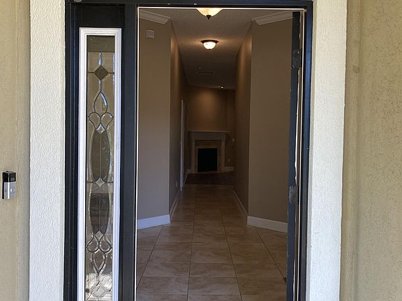 4th image of 2509 W Caparina Dr