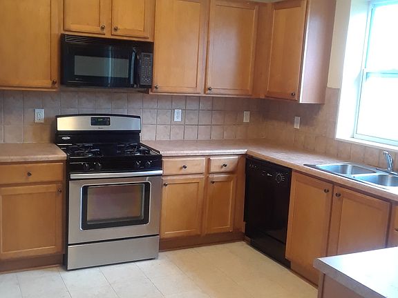 5th image of 311 Wildwood Pt #1