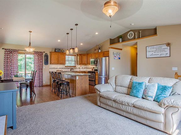2nd image of 2705 Rushwood Dr