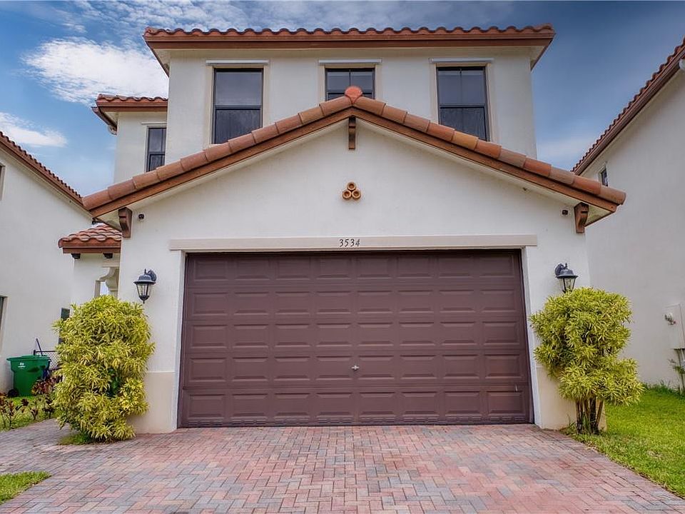 1st image of 3534 SW 92nd Avenue