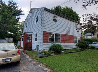160 McGrath Ct, Stratford, CT 06615