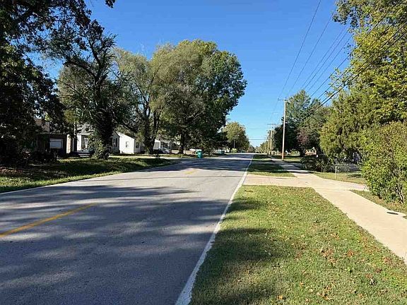 4th image of 2511 W Mount Vernon St