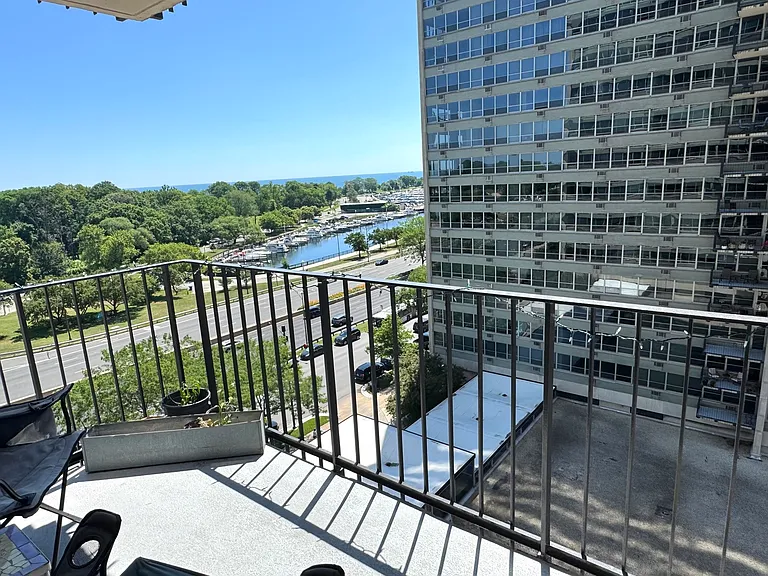 3550 N Lake Shore Dr #919 — Photo 8