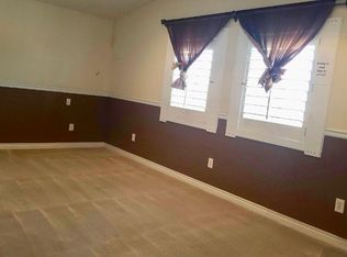 2615 S Alexander St, Oxnard, CA 93033