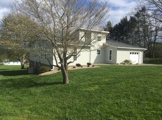 457 Victor Ln, Whitesburg, TN 37891