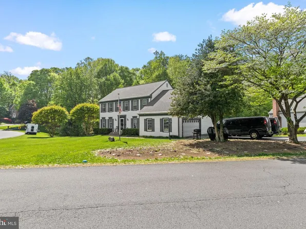 13440 Christopher Pl, Woodbridge, VA 22192