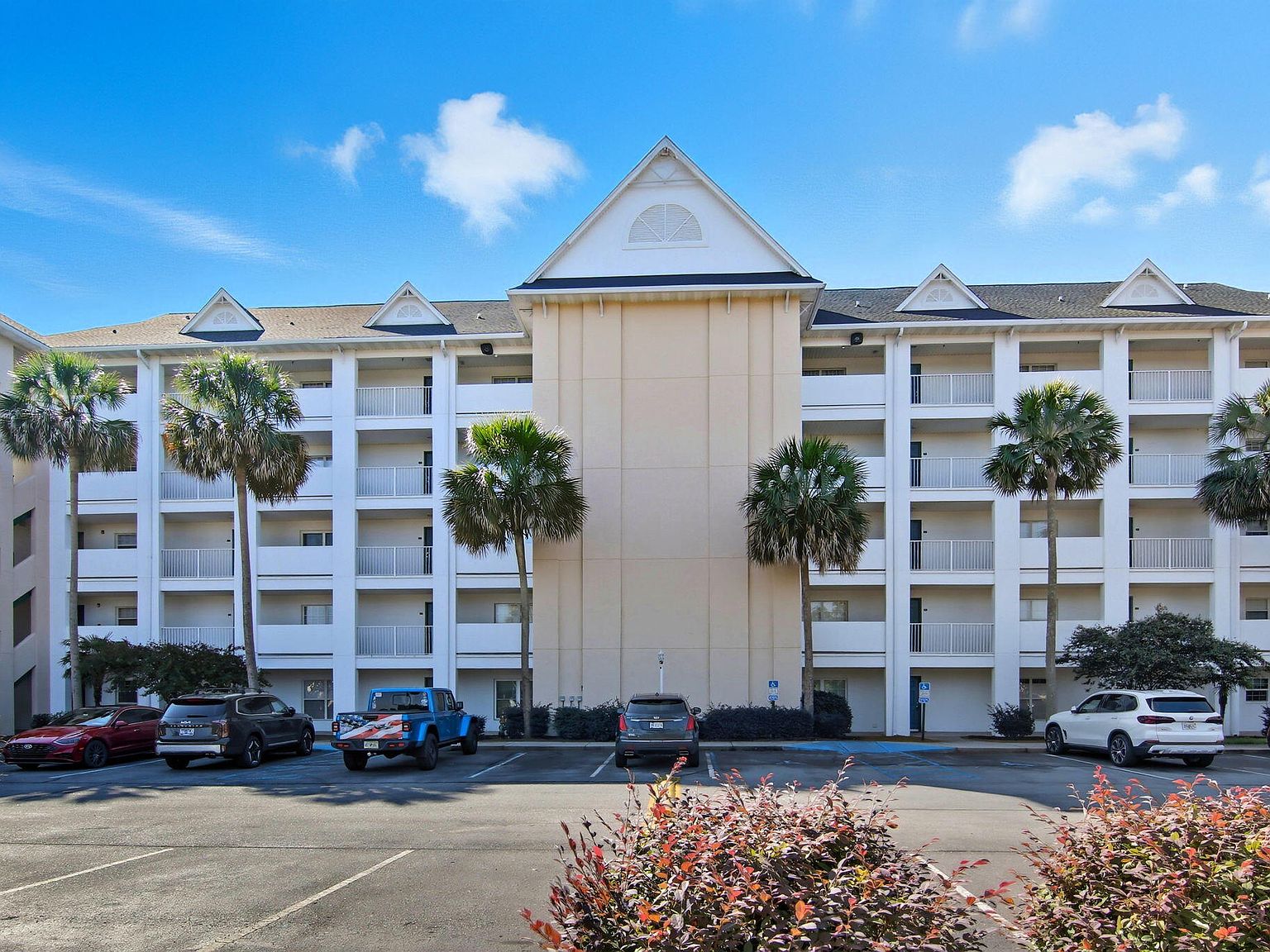 4270 Calinda Ln APT 316