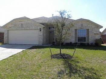 2nd image of 685 Dark Horse Ln