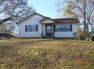 158 Mount Carmel Dr, Natchez, MS 39120
