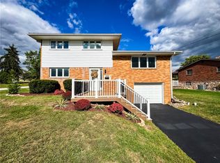 204 Anderson Rd, Irwin, PA 15642