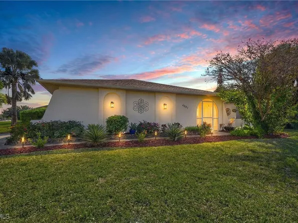 4047 Country Club Blvd, Cape Coral, FL 33904