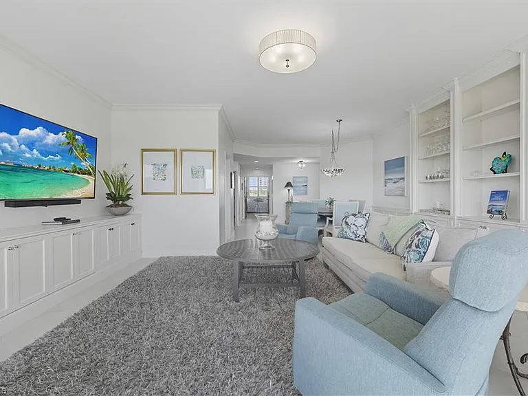 7040 Pelican Bay Blvd #D-401 — Photo 9