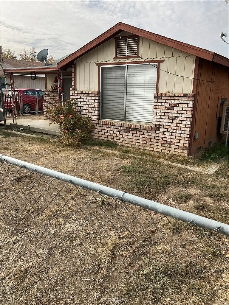177 S Magnolia Ave photo 1