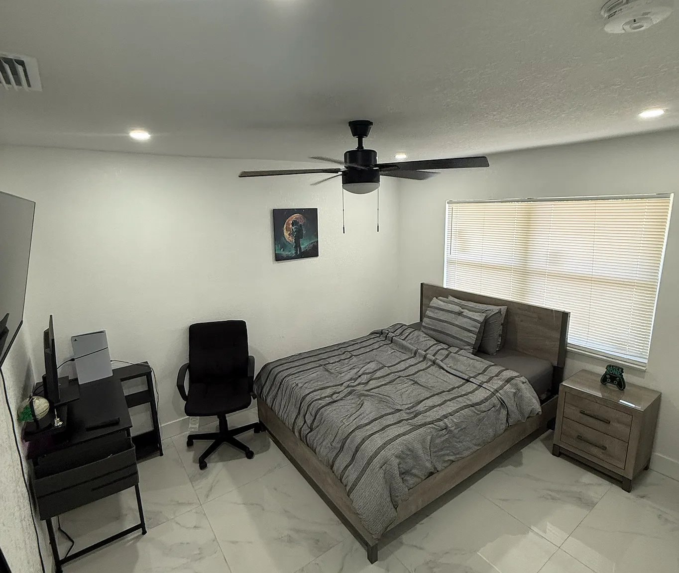 2 bed, 1414 sqft, $1,850 — Photo 3