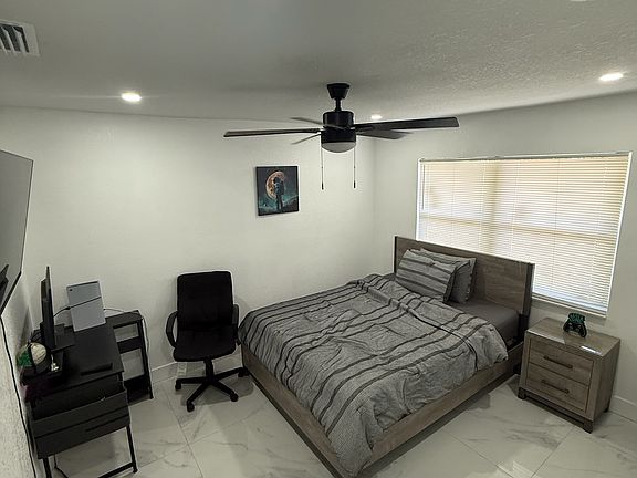 3rd image of 3615 Country Club Blvd #3