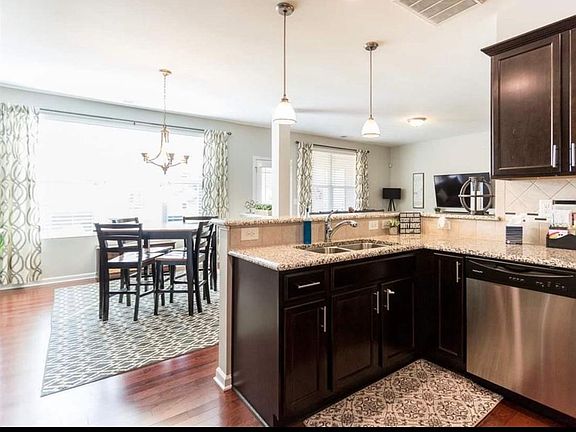 5th image of 5426 Jessip St