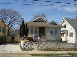 911 Linden Ave, Pleasantville, NJ 08232