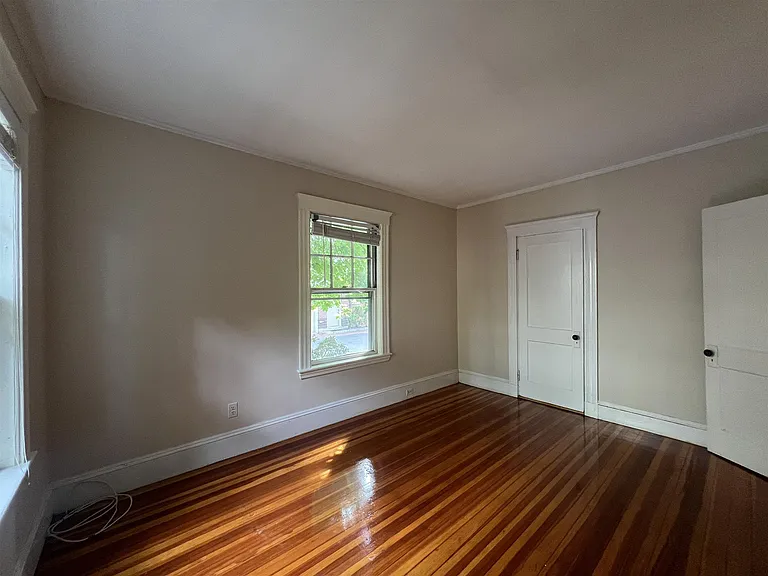 448-452 Broadway #4 — Photo 9