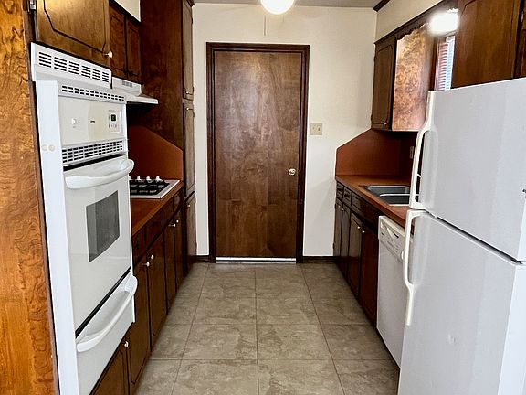 3rd image of 3206 Wildlife Cir