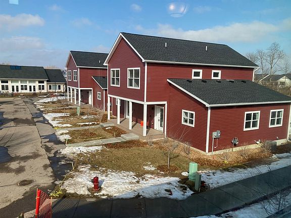 5th image of 560 Little Lake Dr #44