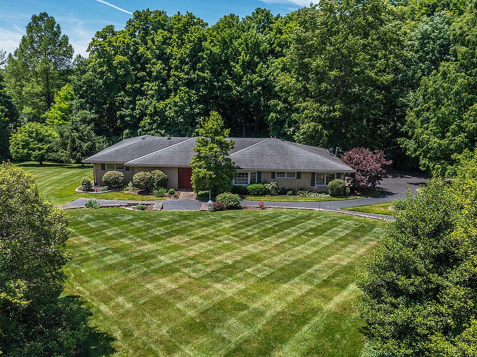 1st image of 1964 Shadybrook Ln