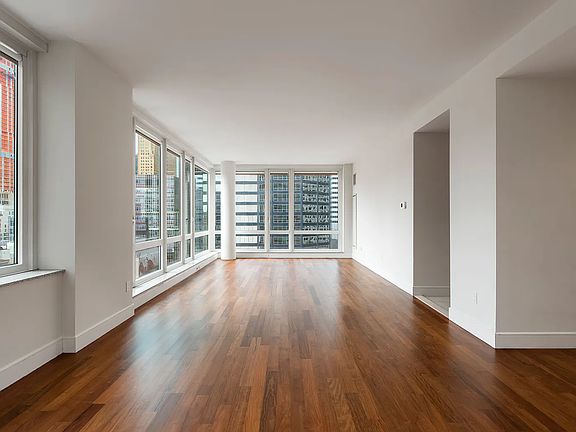 2nd image of 250 E 53rd St APT 2101