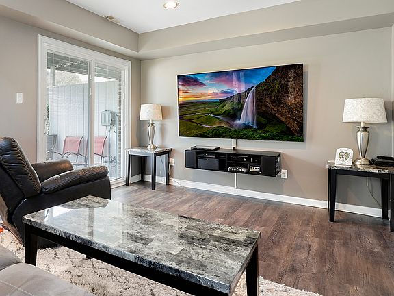 5th image of 5602 W Von Ave Unit A