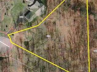 4594 Pintail Ct, Whitmore Lake, MI 48189