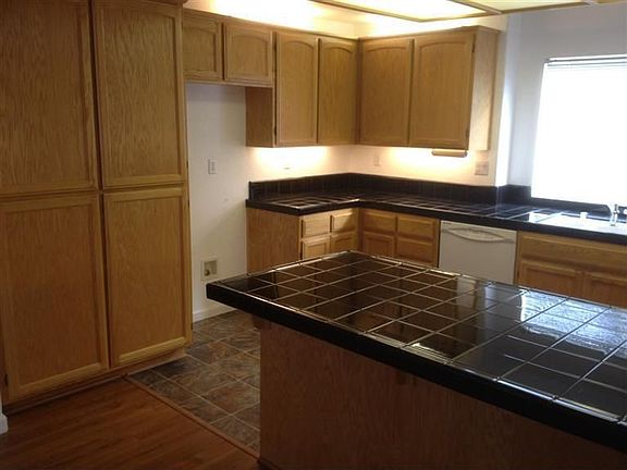 4th image of 135 Vierra Cir