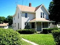 832 Jackson St photo 1