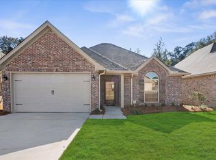 32 Coastal, Hattiesburg, MS 39402