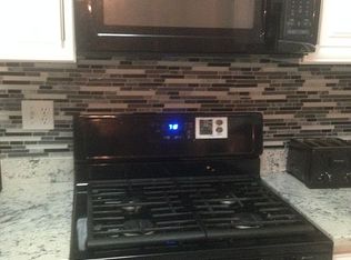 8711 Ross St, Bowie, MD 20720